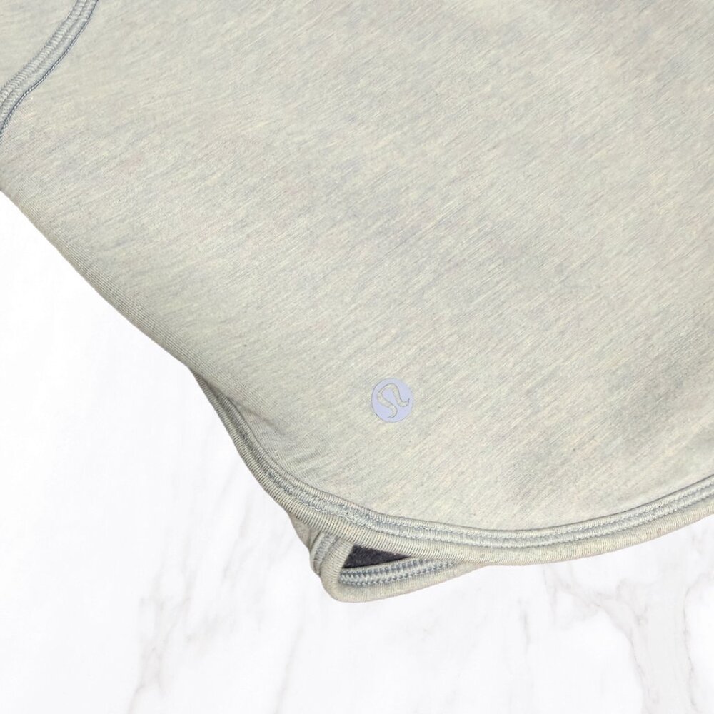 Lululemon Women's‎ Lavender Jersey Wrap Front Hoodie , Size 10 - Picture 6 of 8